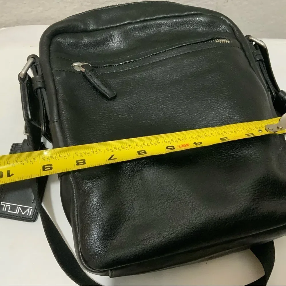 Tumi Laredo Frisco Town Black Leather Messenger Bag, Silver Hardware
